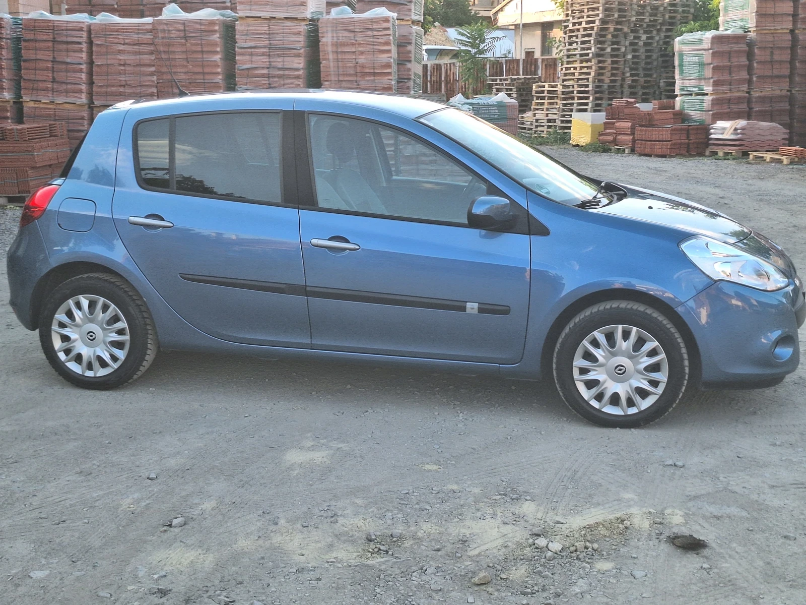 Renault Clio 1.2 i - изображение 5