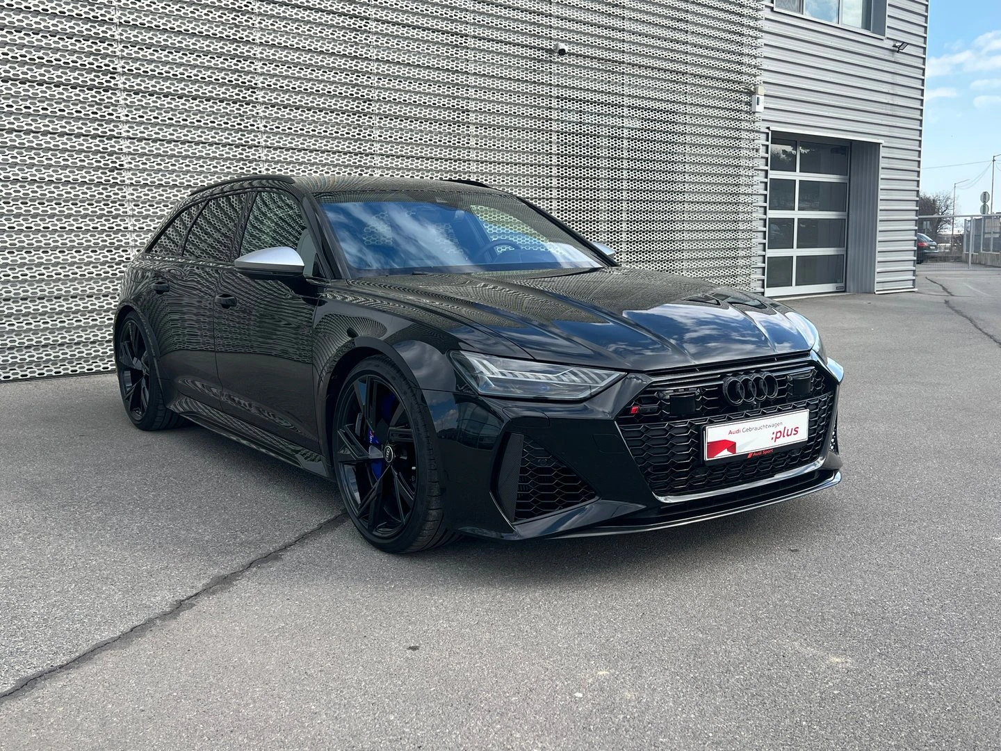 Audi Rs6 Audi RS 6 Avant 4.0 TFSI quattro, снимка 3 - Автомобили и джипове - 51848897