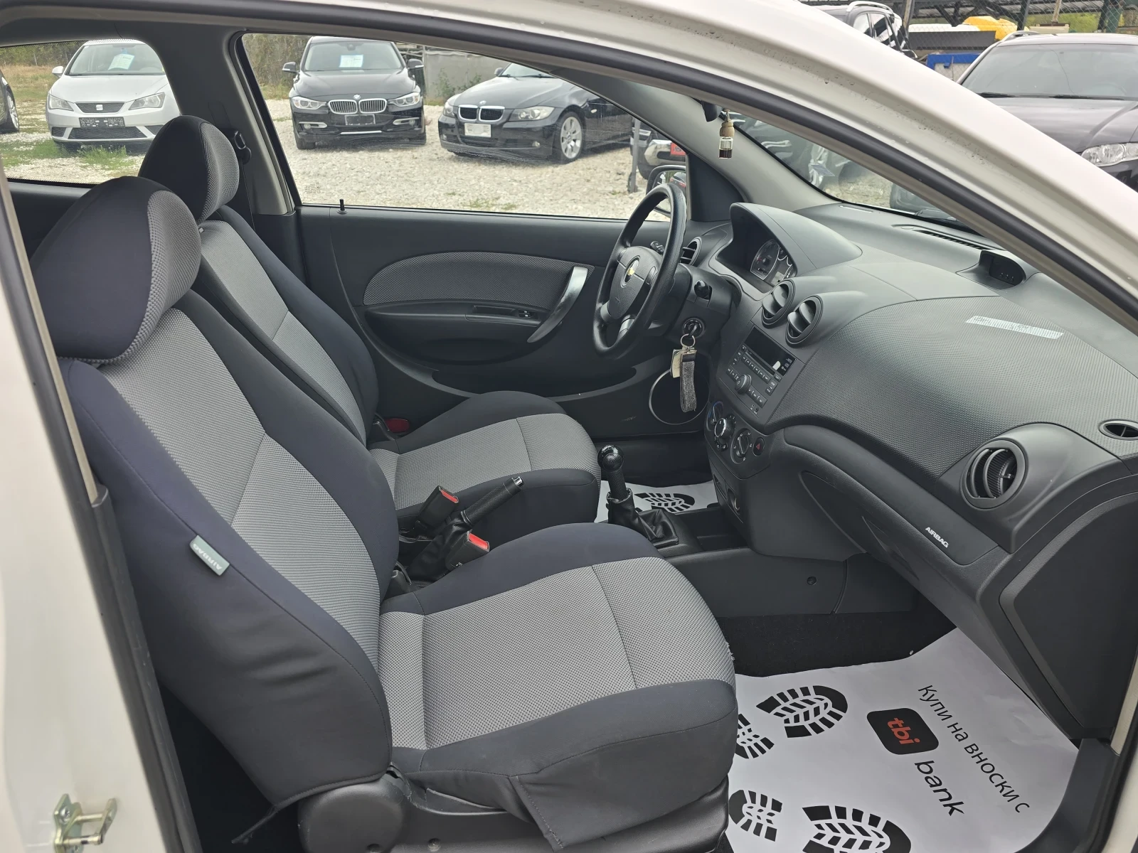 Chevrolet Aveo  - изображение 10