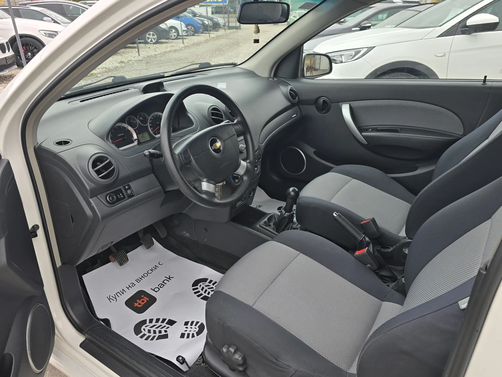 Chevrolet Aveo  - изображение 8