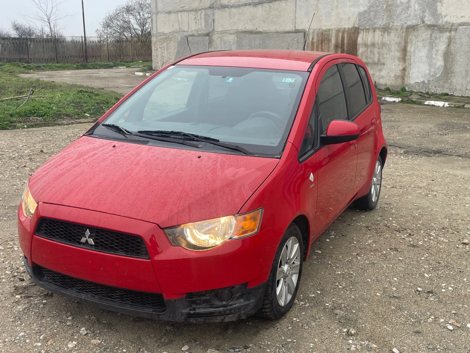 Mitsubishi Colt  - изображение 3
