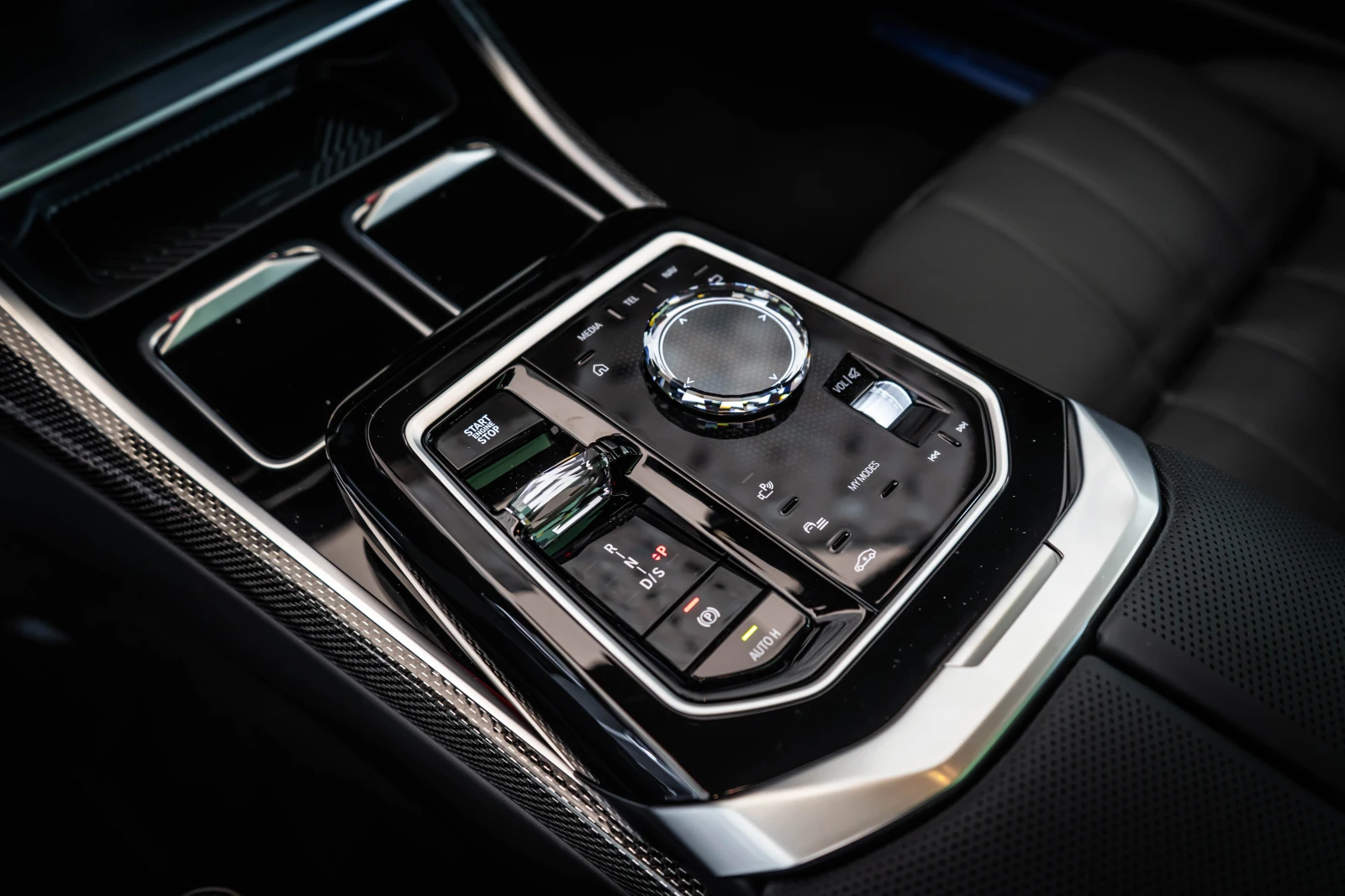 BMW 760 i xDrive * Msport* B&W* 360* Maxton - изображение 9