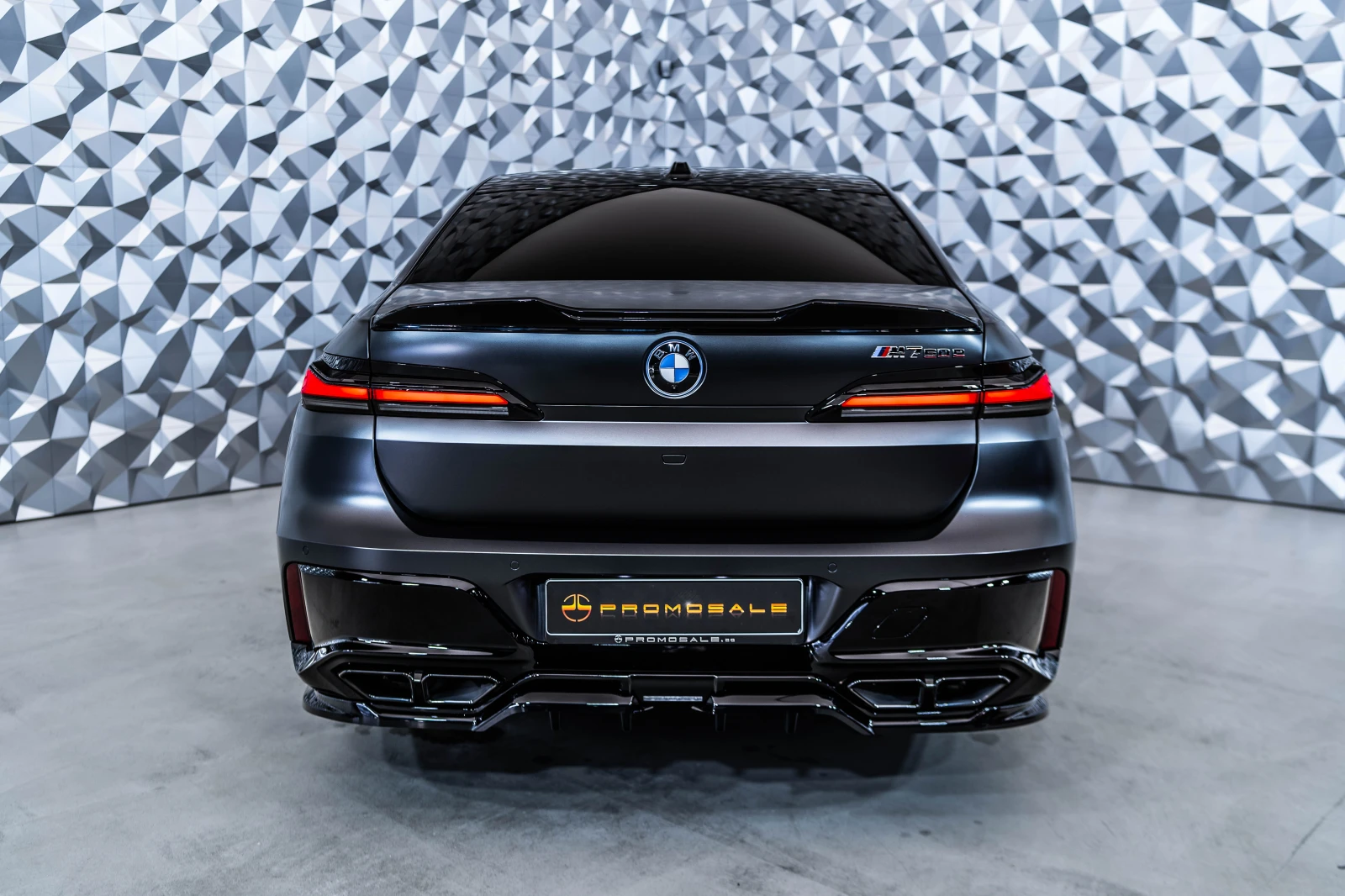 BMW 760 i xDrive * Msport* B&W* 360* Maxton - изображение 5