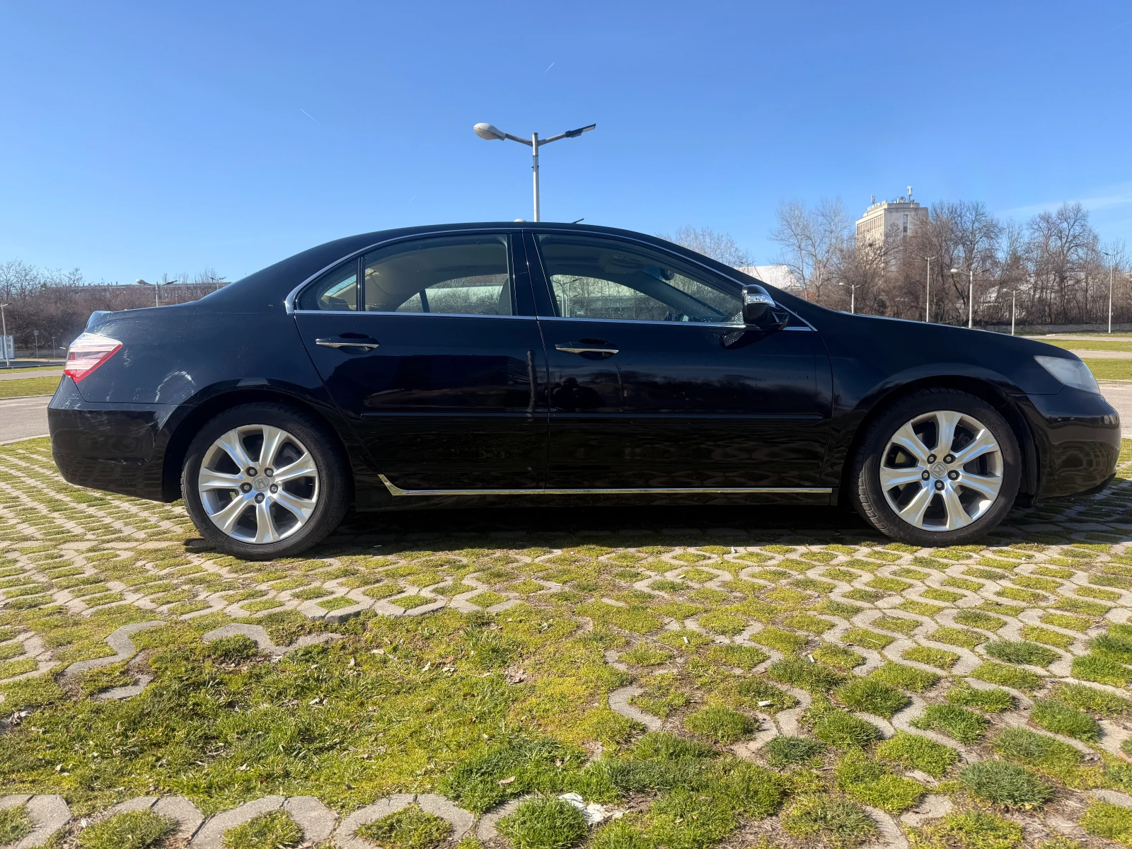 Honda Legend 3.7 V6 | SH-AWD | ГАЗ LANDI RENZO, снимка 5 - Автомобили и джипове - 53774241