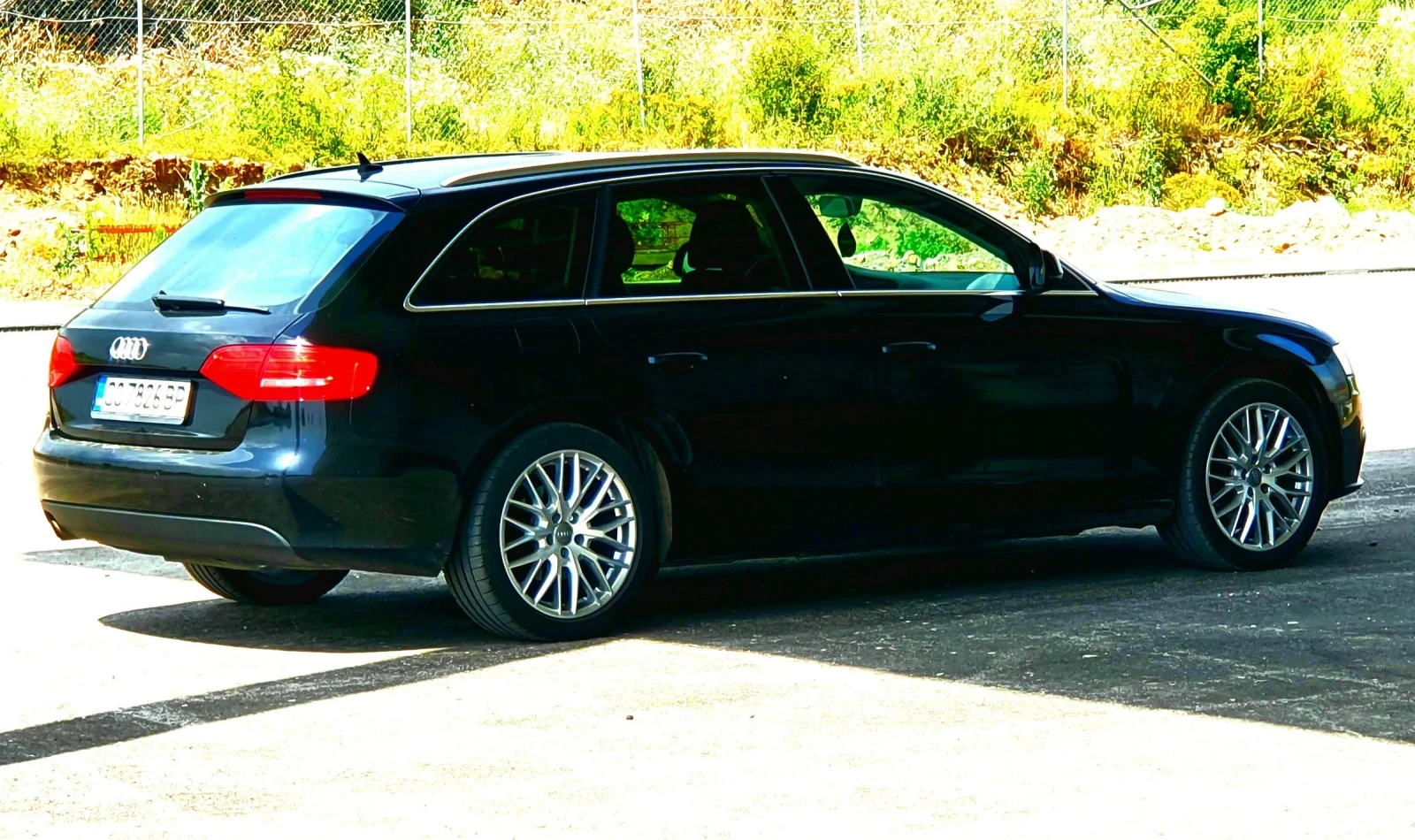 Audi A4 B8 2.0 TDI Quattro , снимка 11 - Автомобили и джипове - 54026881