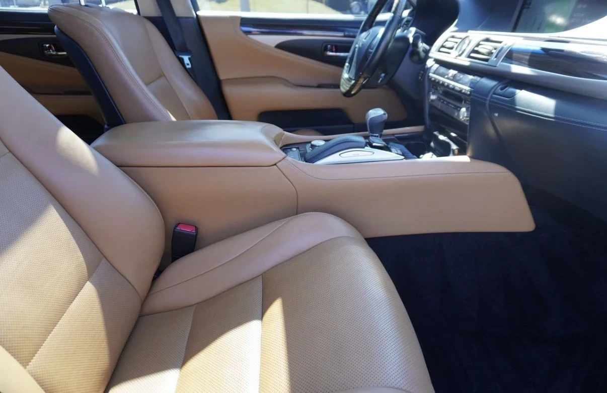 Lexus LS 600 HL * Executive * Сервизна история * 5.0 V8 Hybrid , снимка 14 - Автомобили и джипове - 54093956