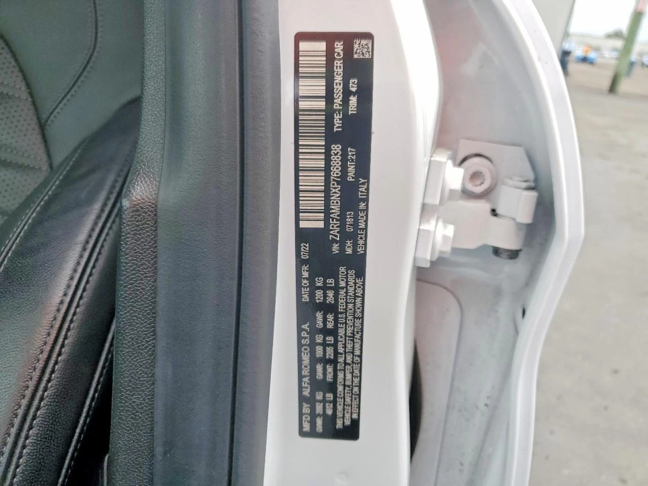 Alfa Romeo Giulia 2.0l Ti, снимка 12 - Автомобили и джипове - 54241457