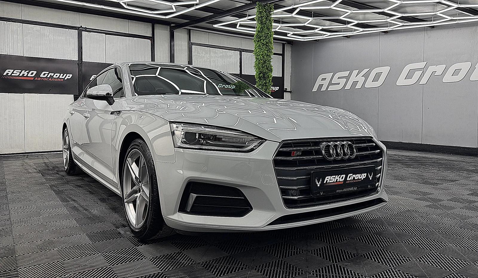 Audi A5 KeylessGo/3xS-line/DIGITAL/САБСТВЕН ЛИЗИНГ, снимка 3 - Автомобили и джипове - 55023621