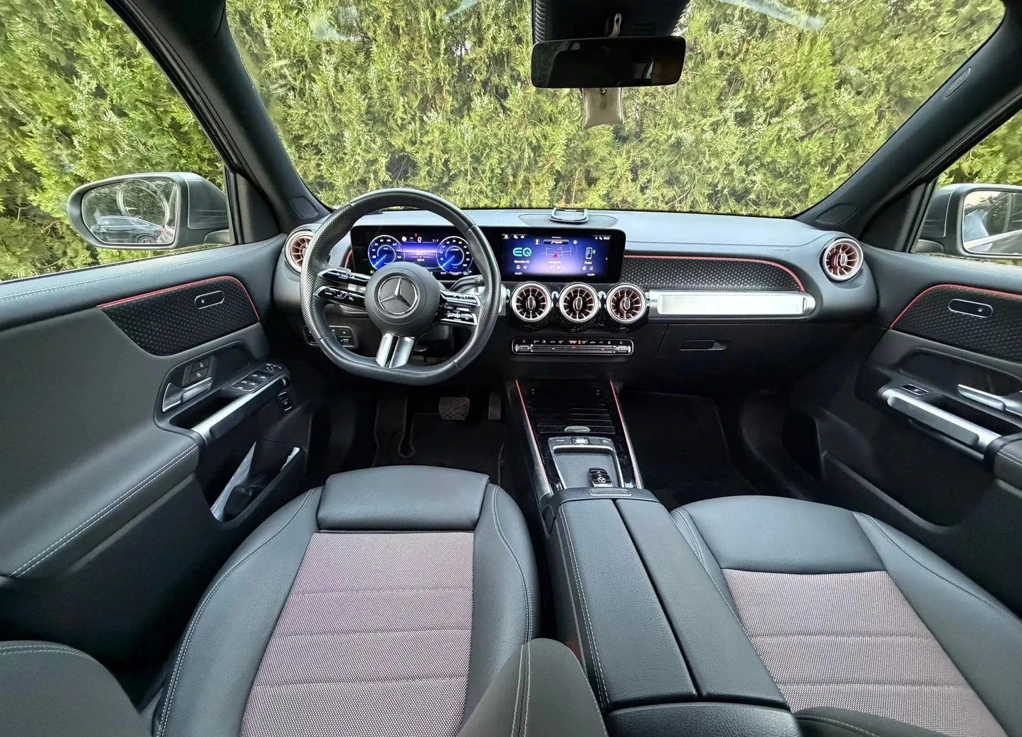 Mercedes-Benz EQB 300 4MATIC, снимка 6 - Автомобили и джипове - 55183140