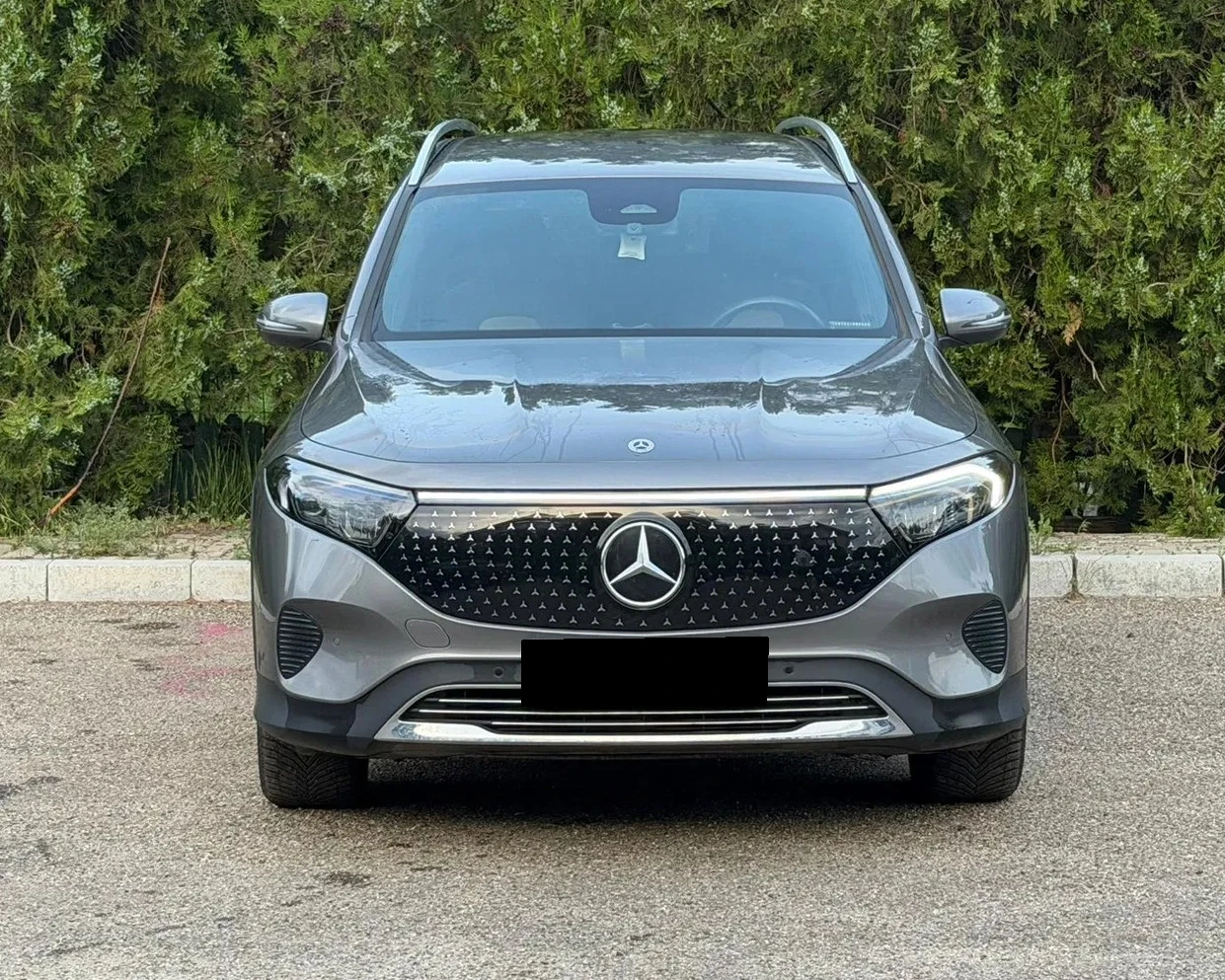 Mercedes-Benz EQB 300 4MATIC, снимка 2 - Автомобили и джипове - 55183140