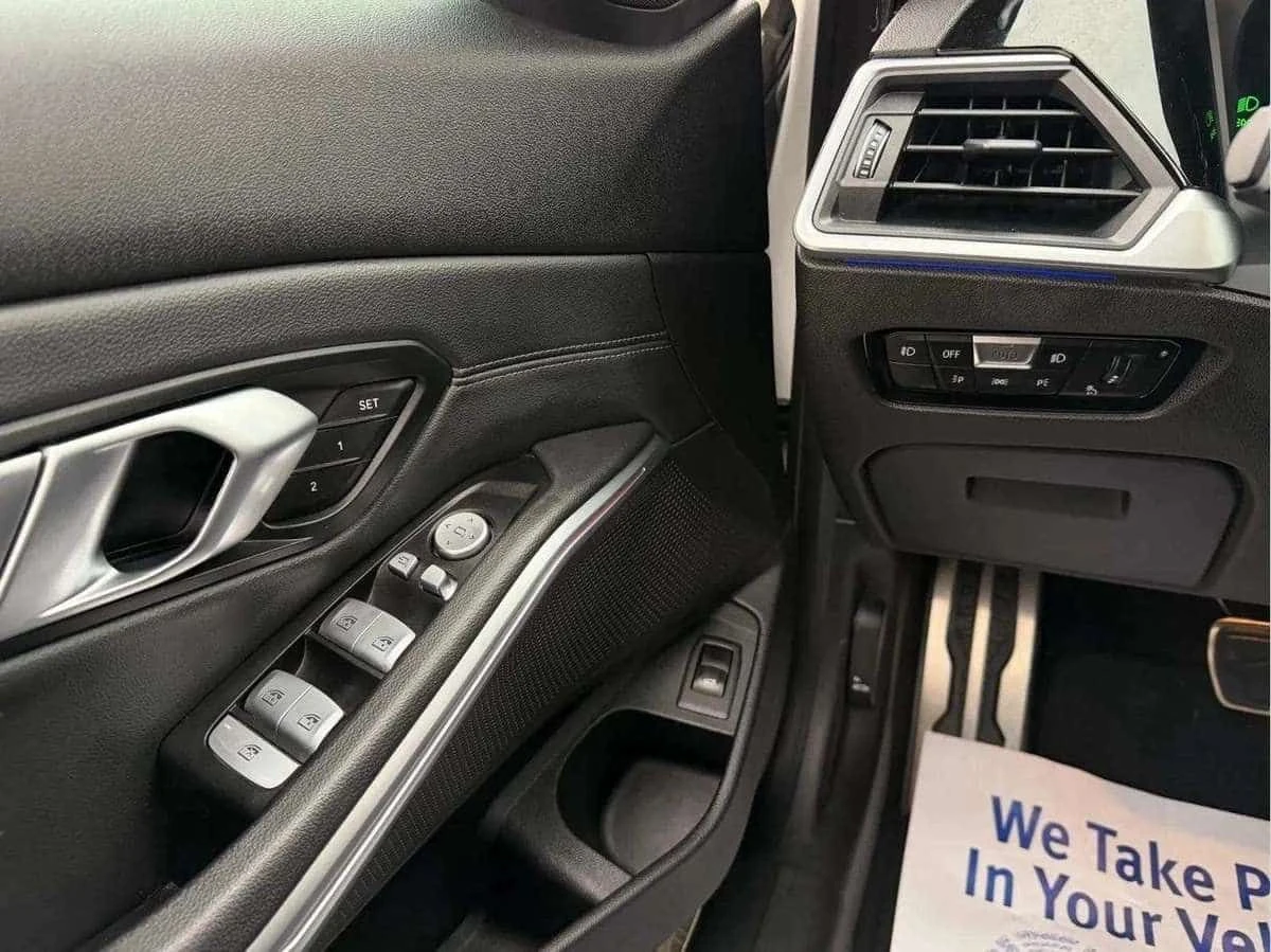 BMW 330 330i xDrive M Sport Navi HighlyOptioned  CARFAX | Mobile.bg � ����������� 17