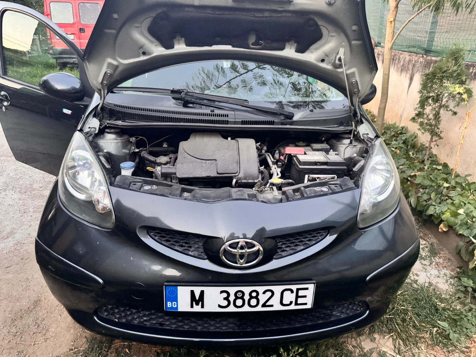 Toyota Aygo, снимка 10 - Автомобили и джипове - 55590025