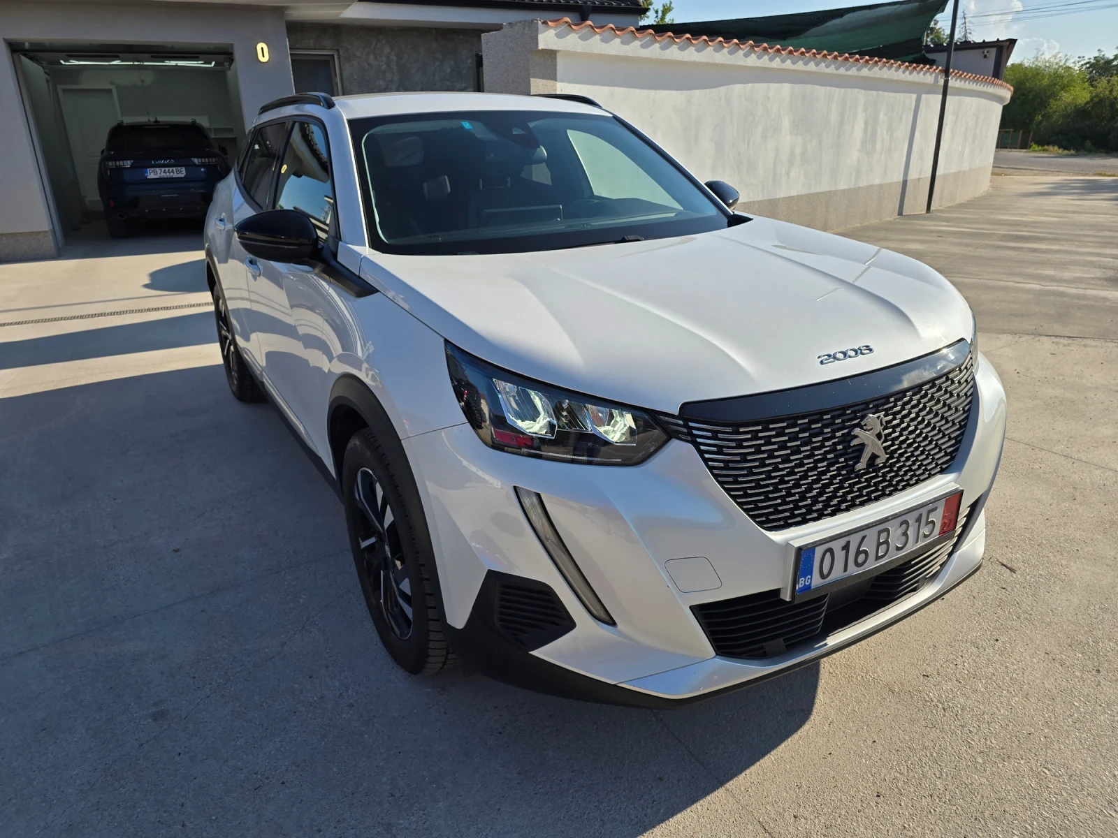 Peugeot 2008 1.5D автомат 3D перла, снимка 9 - Автомобили и джипове - 55753668