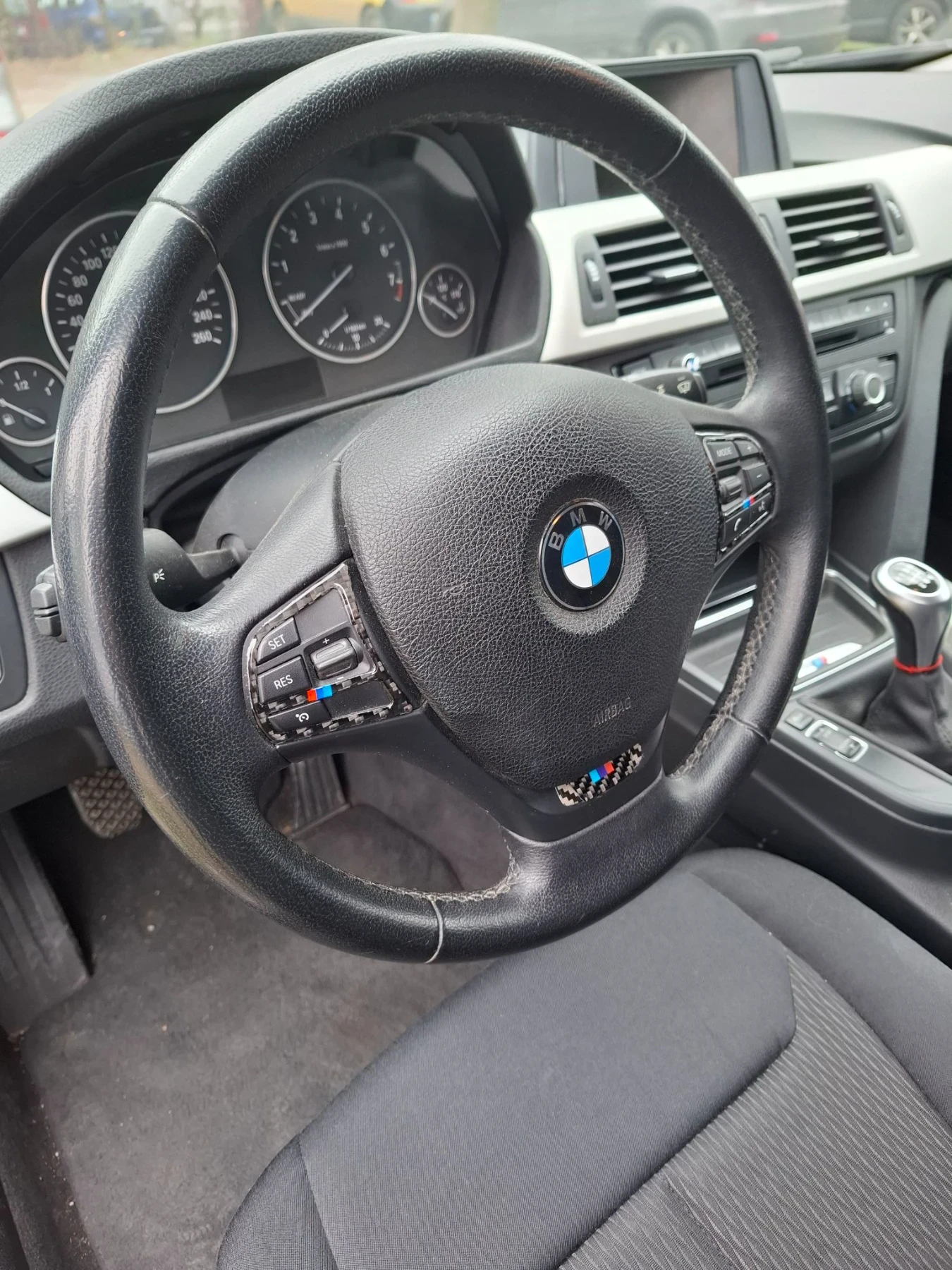 BMW 320 320i xdrive , снимка 13 - Автомобили и джипове - 55782849