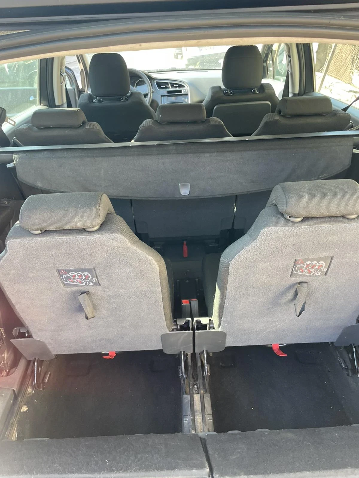 Peugeot 5008 Van, снимка 9 - Автомобили и джипове - 55936362