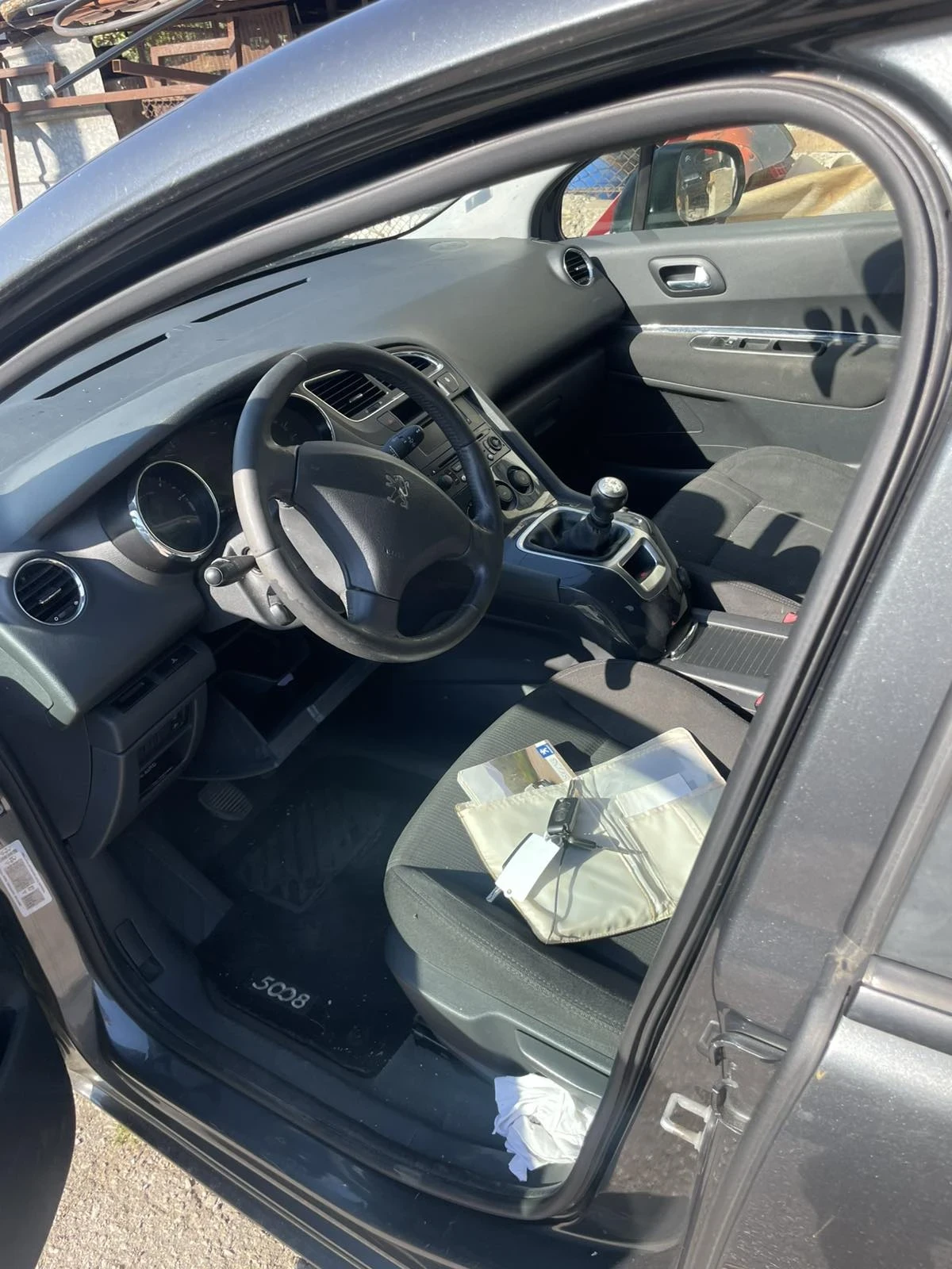 Peugeot 5008 Van, снимка 10 - Автомобили и джипове - 55936362