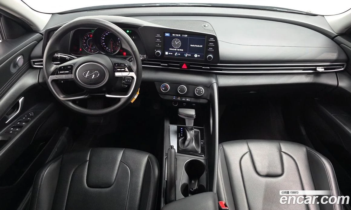 Hyundai Elantra 1.6 LPi Smart, снимка 8 - Автомобили и джипове - 55940433