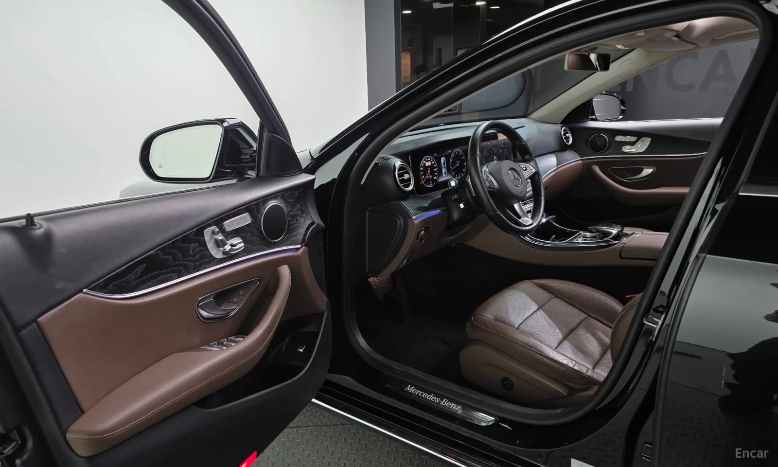 Mercedes-Benz E 300 ��������� �����\�����\��������\��� ���� | Mobile.bg � ����������� 10