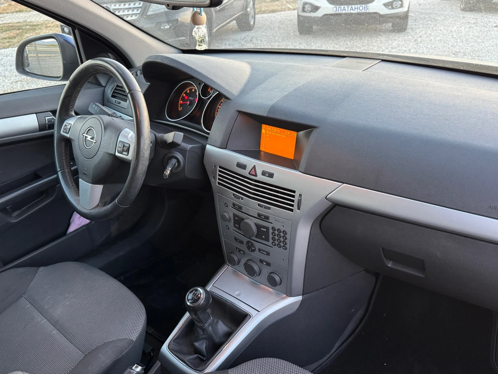 Opel Astra 1.6 i, снимка 6 - Автомобили и джипове - 56417275