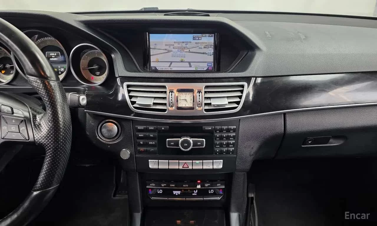 Mercedes-Benz E 220 * E220 Bluetec Avantgarde * ���� �� �� | Mobile.bg � ����������� 14