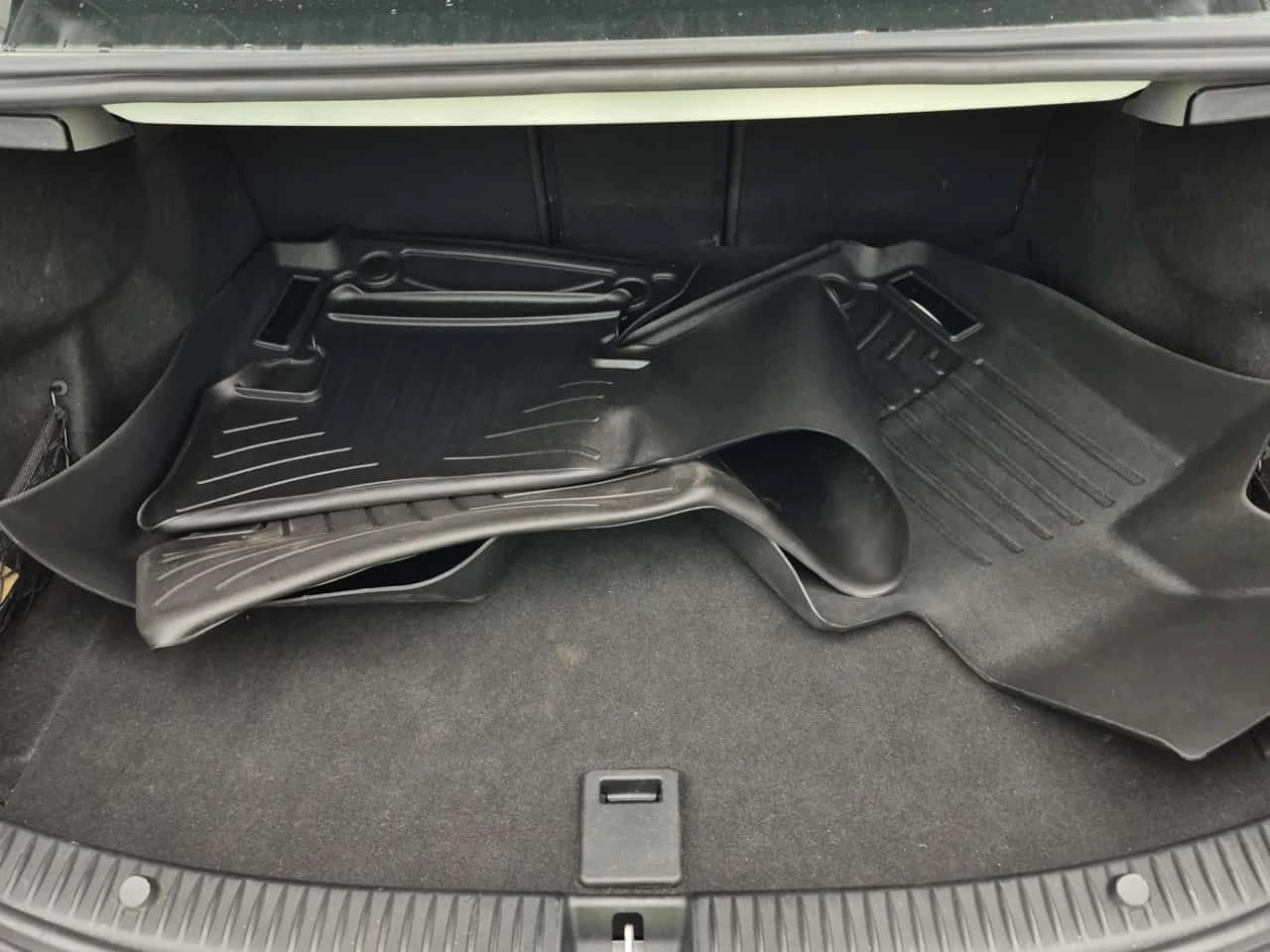 Mercedes-Benz C 300 * 4dr Sdn 4matic * CARFAX *  | Mobile.bg � ����������� 14