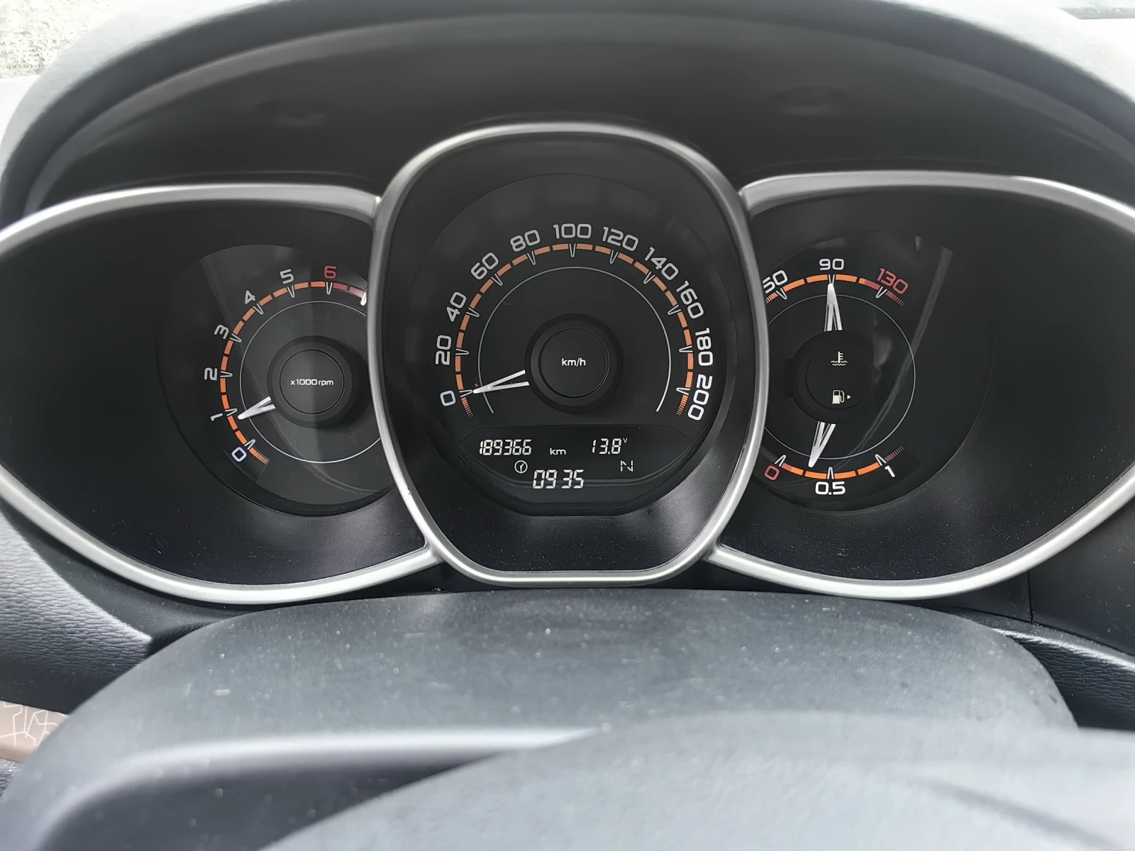 Lada Vesta 1.6 ������ 106 ��, ���������, �������  | Mobile.bg � ����������� 14