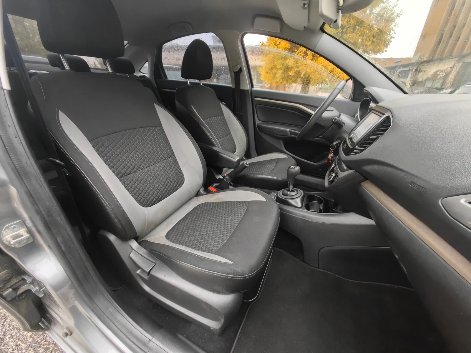 Lada Vesta 1.6 ������ 106 ��, ���������, �������  | Mobile.bg � ����������� 12
