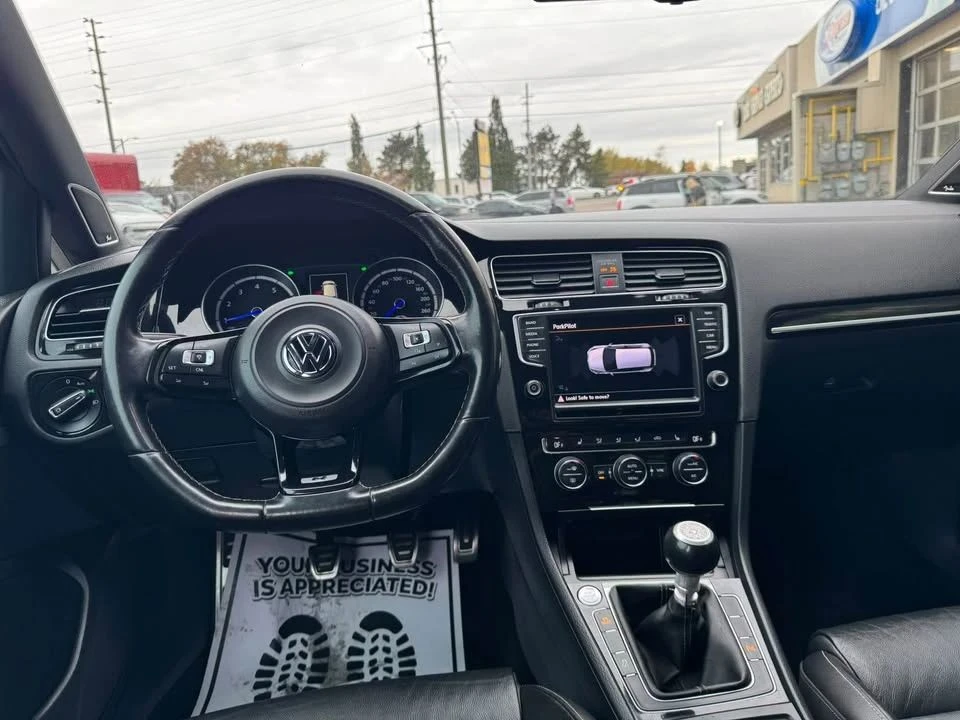 VW Golf, снимка 14 - Автомобили и джипове - 56737418