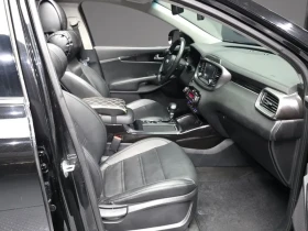 Kia Sorento 2.2 CRDI 4WD - САМО 30% АВАНС, снимка 11