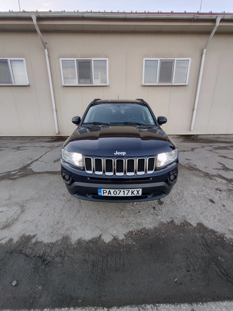 Jeep Compass, снимка 2 - Автомобили и джипове - 48393549