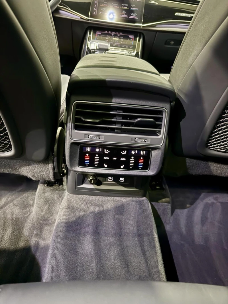 Audi Q7 55 TFSI S LINE, снимка 16 - Автомобили и джипове - 53178583