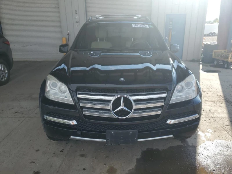 Mercedes-Benz GL 550 5.5l 4Matic, снимка 5 - Автомобили и джипове - 53252730