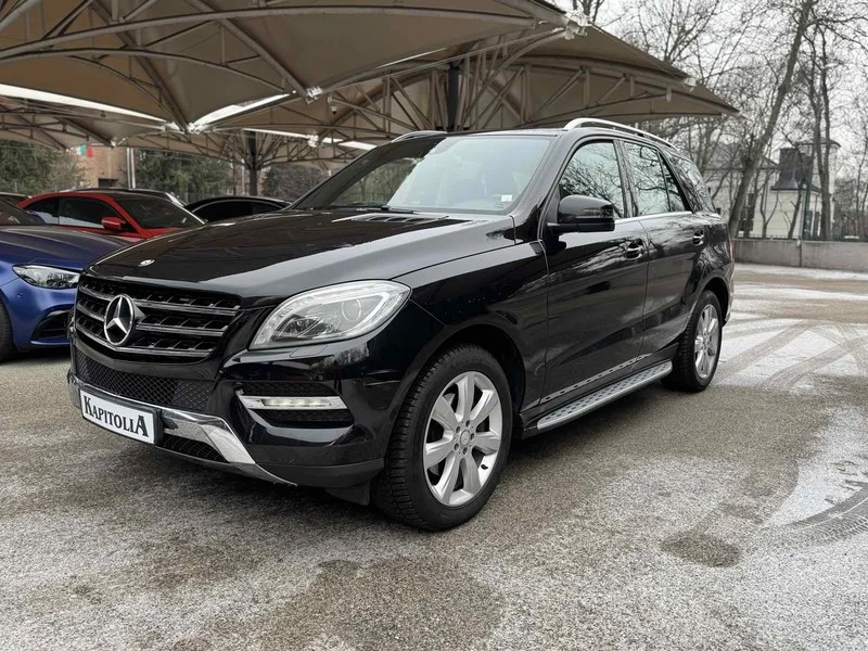Mercedes-Benz ML 350 BLUETEC 4MATIC, снимка 2 - Автомобили и джипове - 53203026