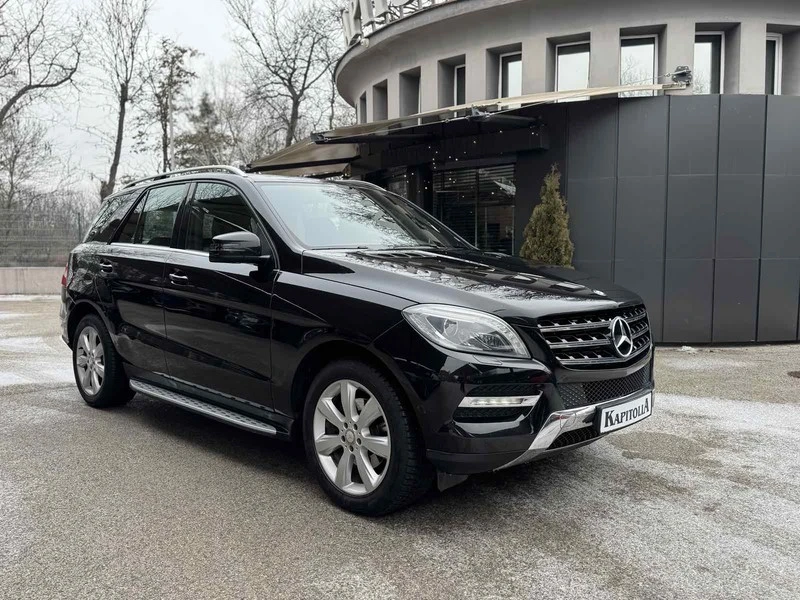 Mercedes-Benz ML 350 BLUETEC 4MATIC, снимка 4 - Автомобили и джипове - 53203026