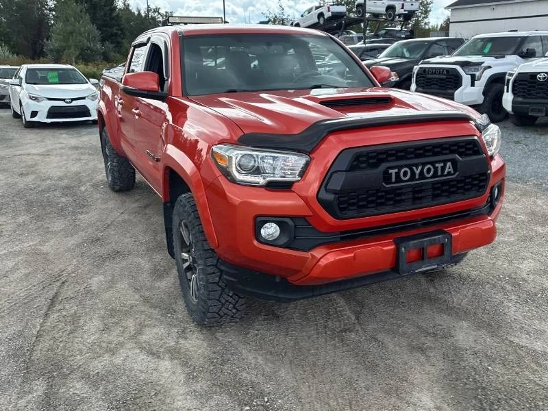 Toyota Tacoma * 4WD * V6 * ПРЕДСТАВИТЕЛСТВО ТОЙОТА, снимка 3 - Автомобили и джипове - 55951275