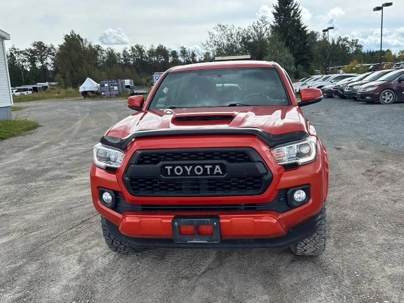 Toyota Tacoma * 4WD * V6 * ПРЕДСТАВИТЕЛСТВО ТОЙОТА, снимка 2 - Автомобили и джипове - 55951275