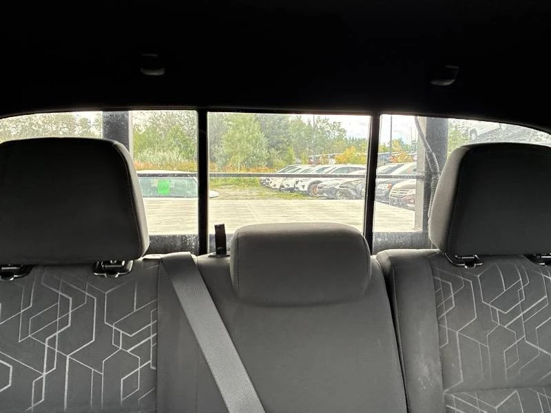 Toyota Tacoma * 4WD * V6 * ПРЕДСТАВИТЕЛСТВО ТОЙОТА, снимка 13 - Автомобили и джипове - 55951275