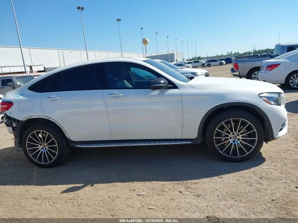 Mercedes-Benz GLC 300 * 4MATIC * COUPE* CARFAX *    *  | Mobile.bg   14