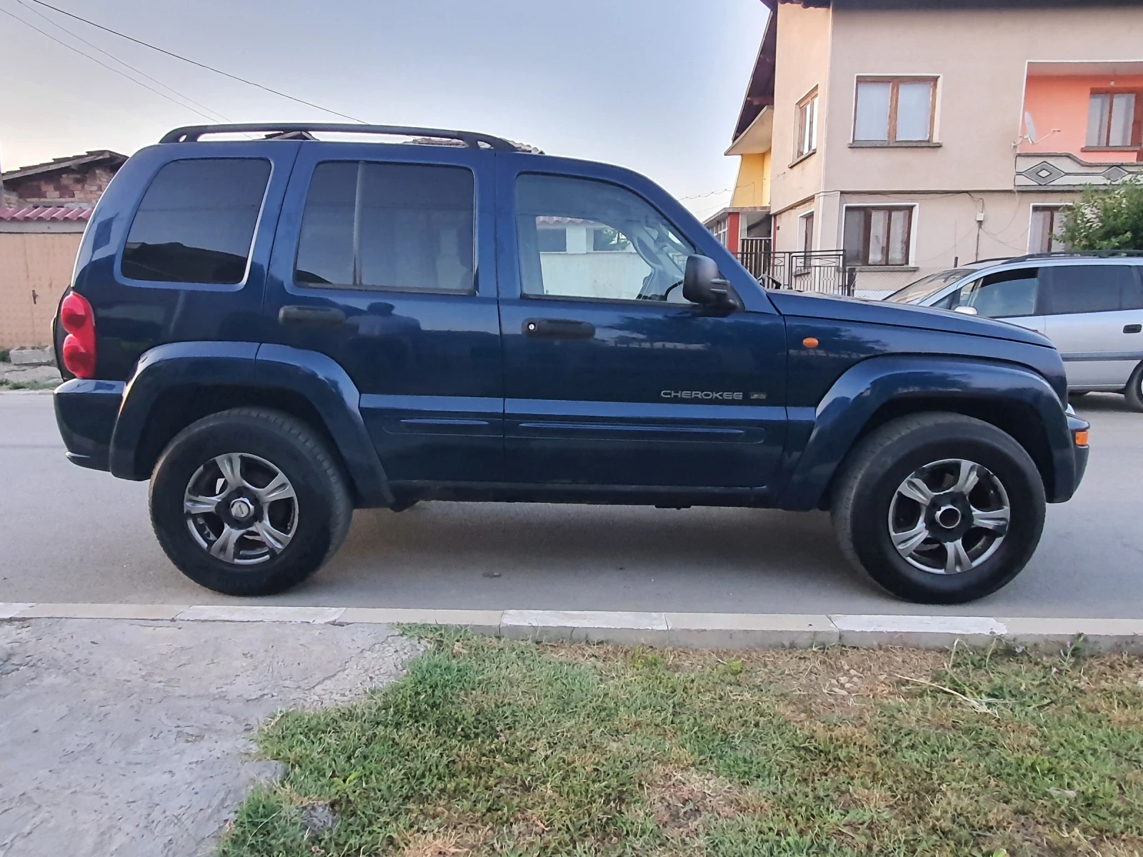 Jeep Cherokee 3.7 ������ ��� ���� �� ��������  | Mobile.bg � ����������� 7
