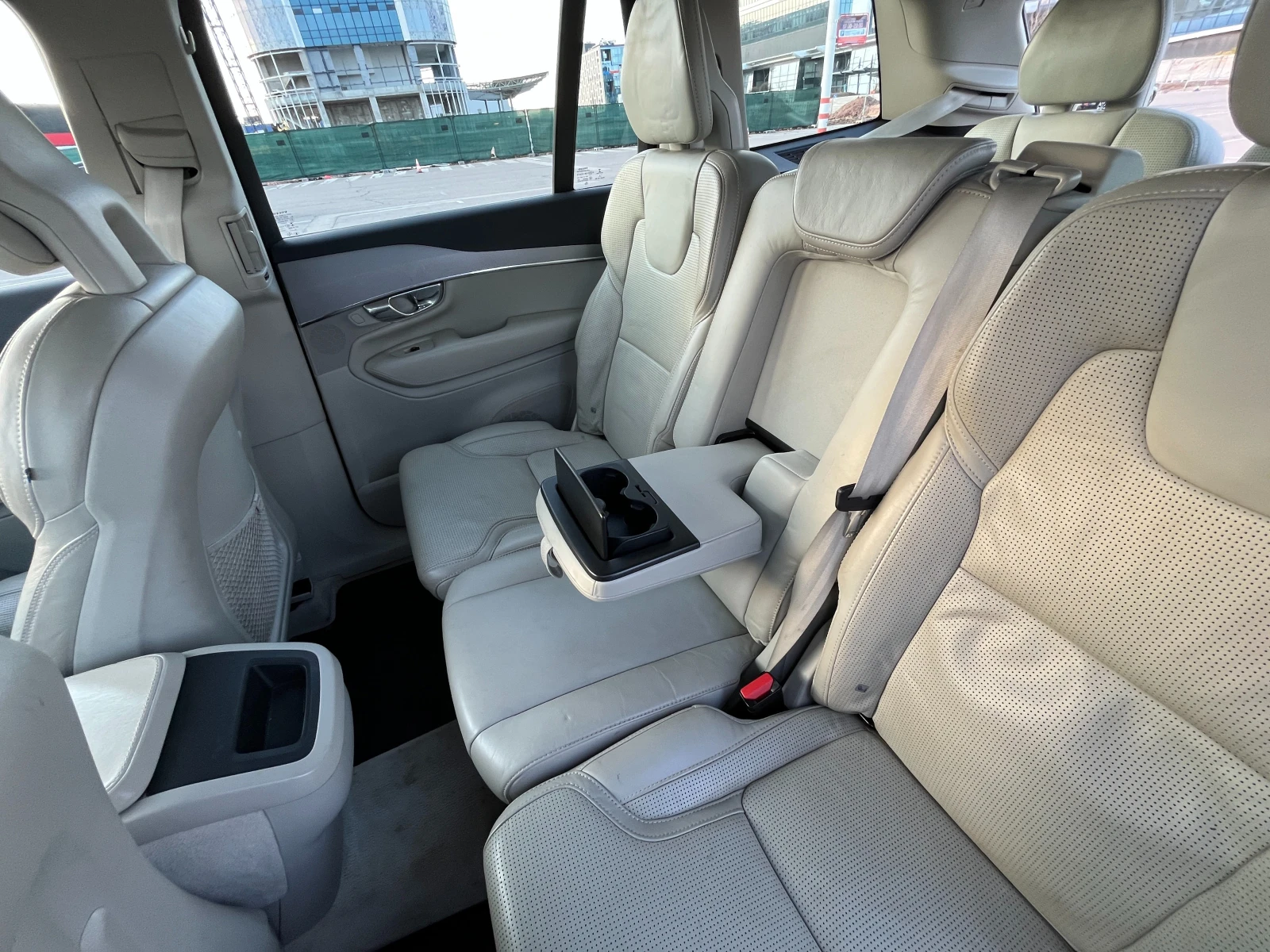 Volvo Xc90 D5 Inscription / НОВ МОТОР / 4x4 / 7-местен, снимка 5 - Автомобили и джипове - 53756724