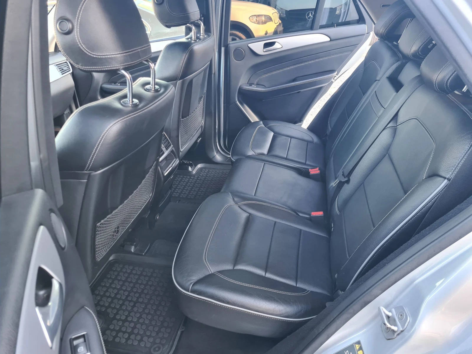 Mercedes-Benz ML 350 Bluetec 4 matic/ euro 6 / теглич , снимка 8 - Автомобили и джипове - 54113339