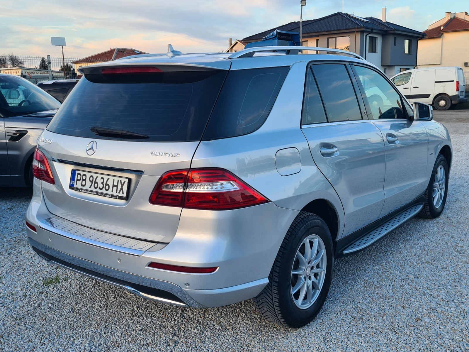 Mercedes-Benz ML 350 Bluetec 4 matic/ euro 6 / теглич , снимка 5 - Автомобили и джипове - 54113339