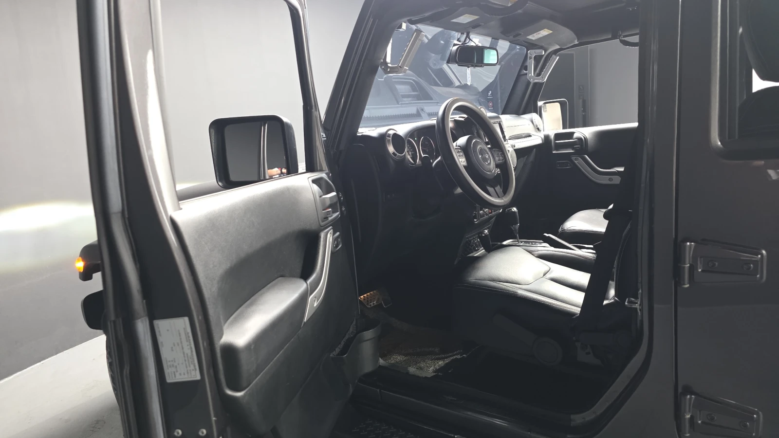 Jeep Wrangler 3.6* ������ ���� | Mobile.bg � ����������� 10
