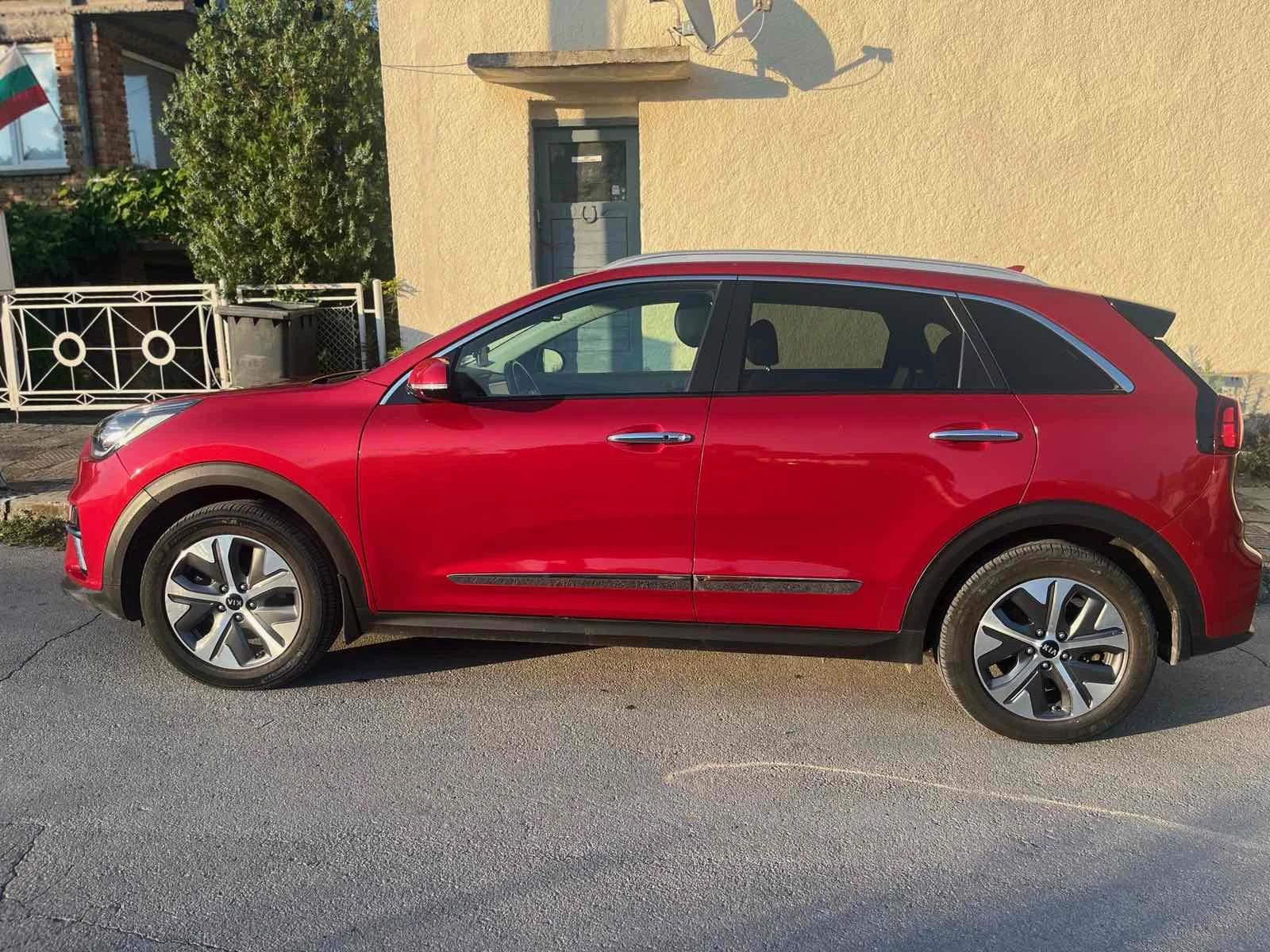Kia Niro, снимка 4 - Автомобили и джипове - 55434680