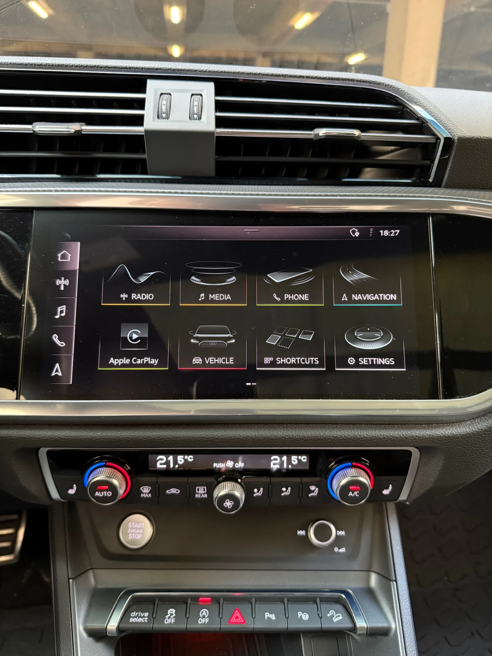 Audi Q3 S line Prestige 45 TFSI quattro, снимка 10 - Автомобили и джипове - 55949691