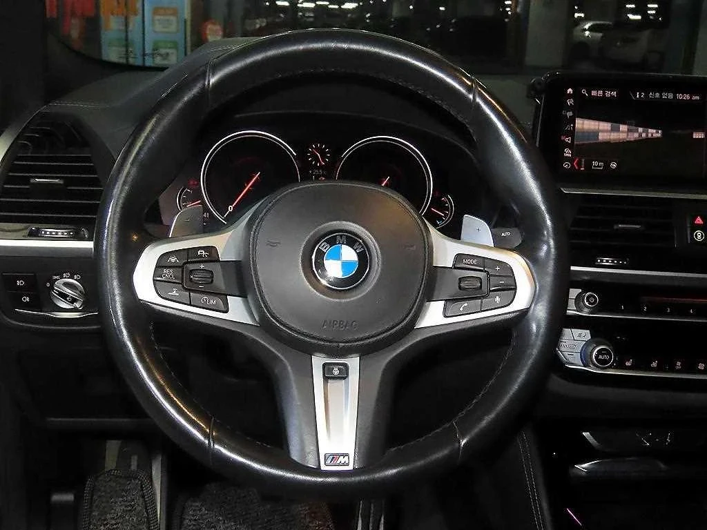 BMW X4 30D * M ПАКЕТ * ОБДУХВАНЕ * HUD * 360 КАМЕРА * , снимка 7 - Автомобили и джипове - 56006022