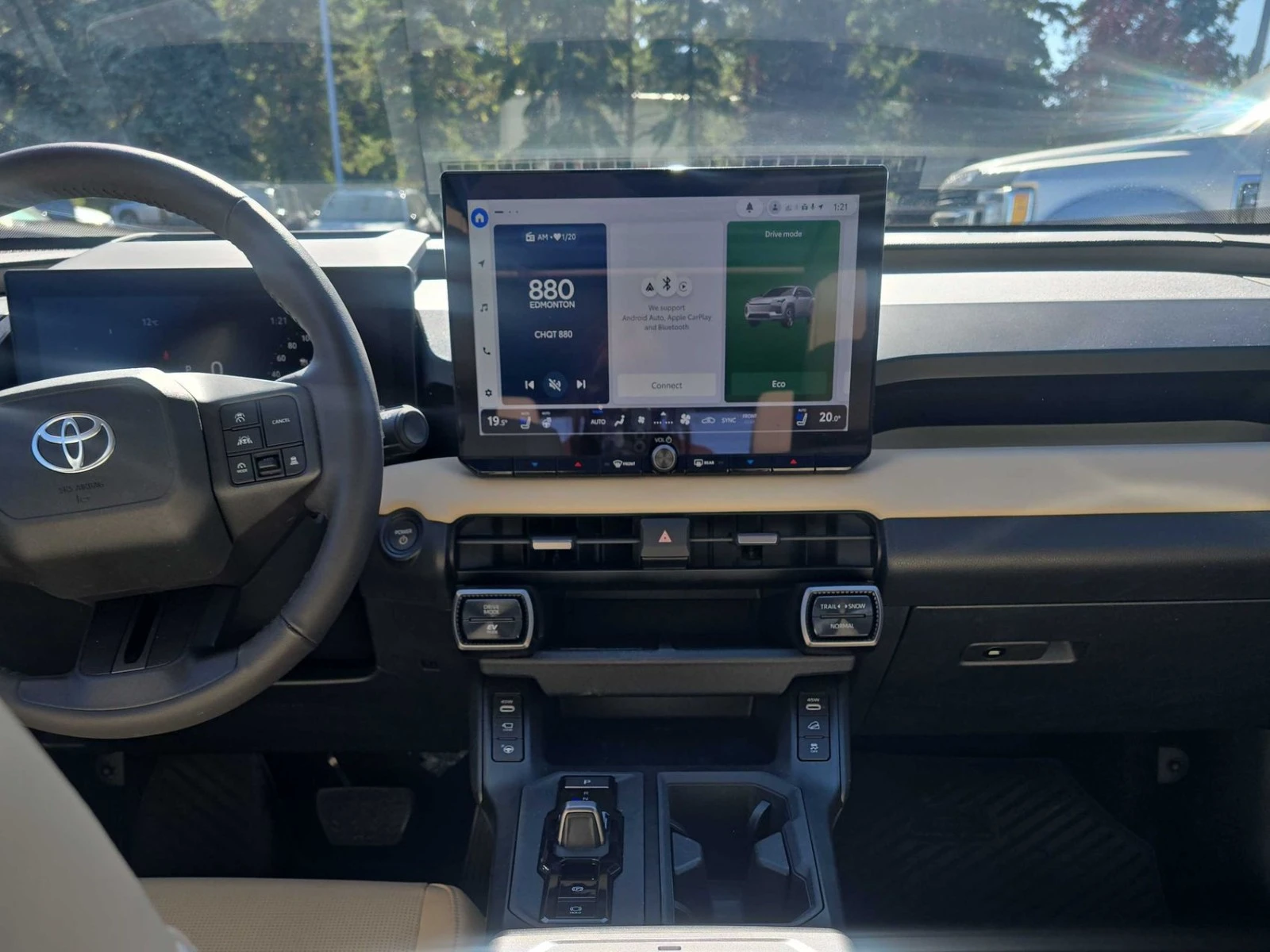 Toyota Rav4 HYBRID LIMITED | Без щети | 4 100KM, снимка 9 - Автомобили и джипове - 56125737