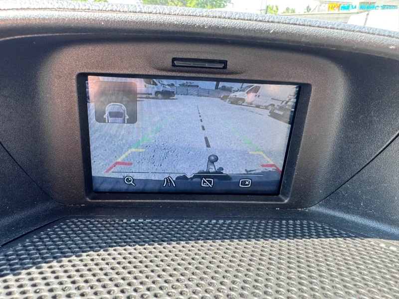 Ford Transit Custom Холандия, снимка 14 - Бусове и автобуси - 52348732