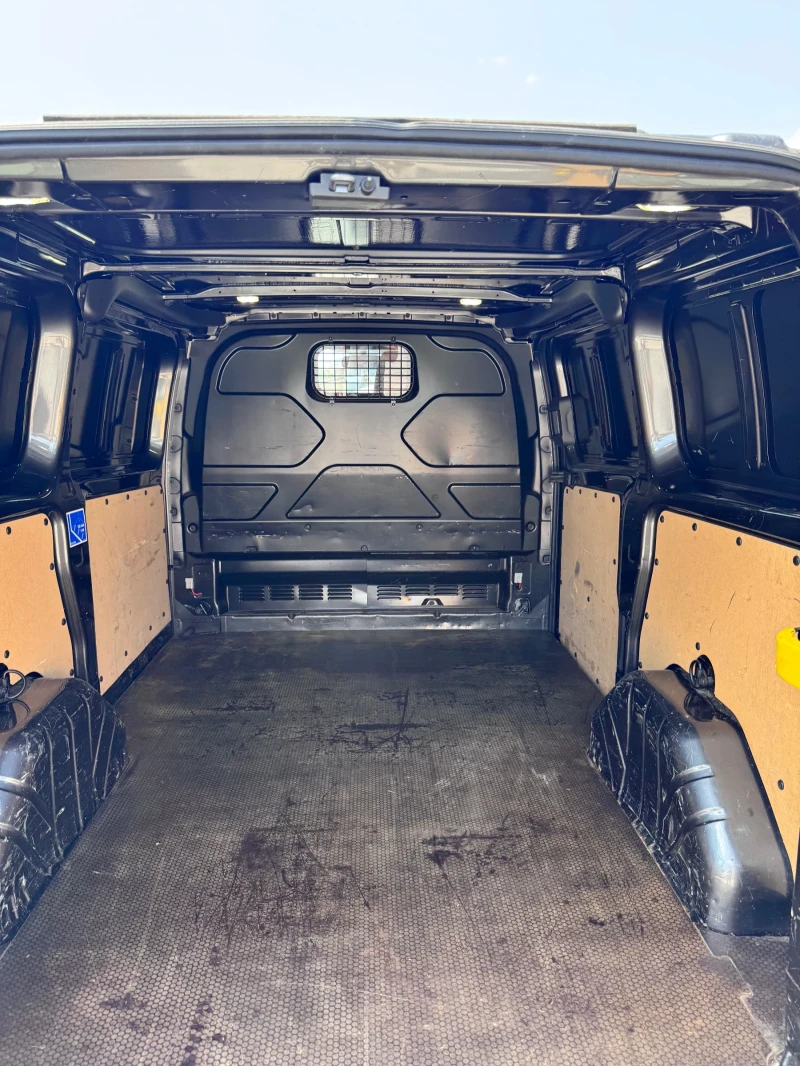 Ford Transit Custom Холандия, снимка 11 - Бусове и автобуси - 52348732