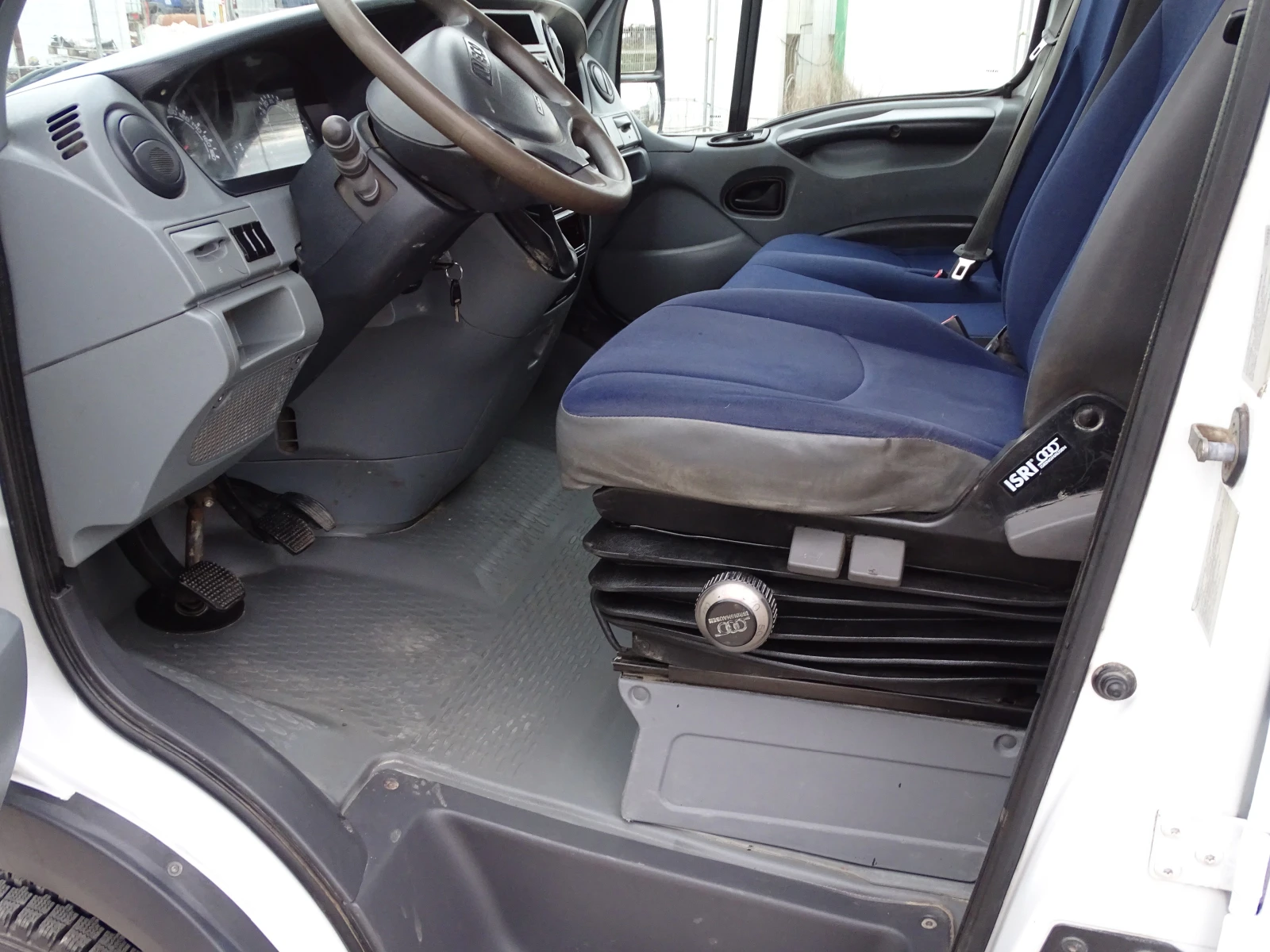 Iveco 35c18 3.0HPI  ���. * �* 7-����� * * * ������ * * *  | Mobile.bg � ����������� 9